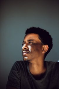 Håret vårt forteller oss om vår identitet